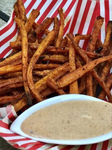 Healthy & Crispy homemade baked carrot fries with dipping sauce