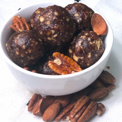 Easy Whole30 & Paleo Approved Date & Nut Snack Bites