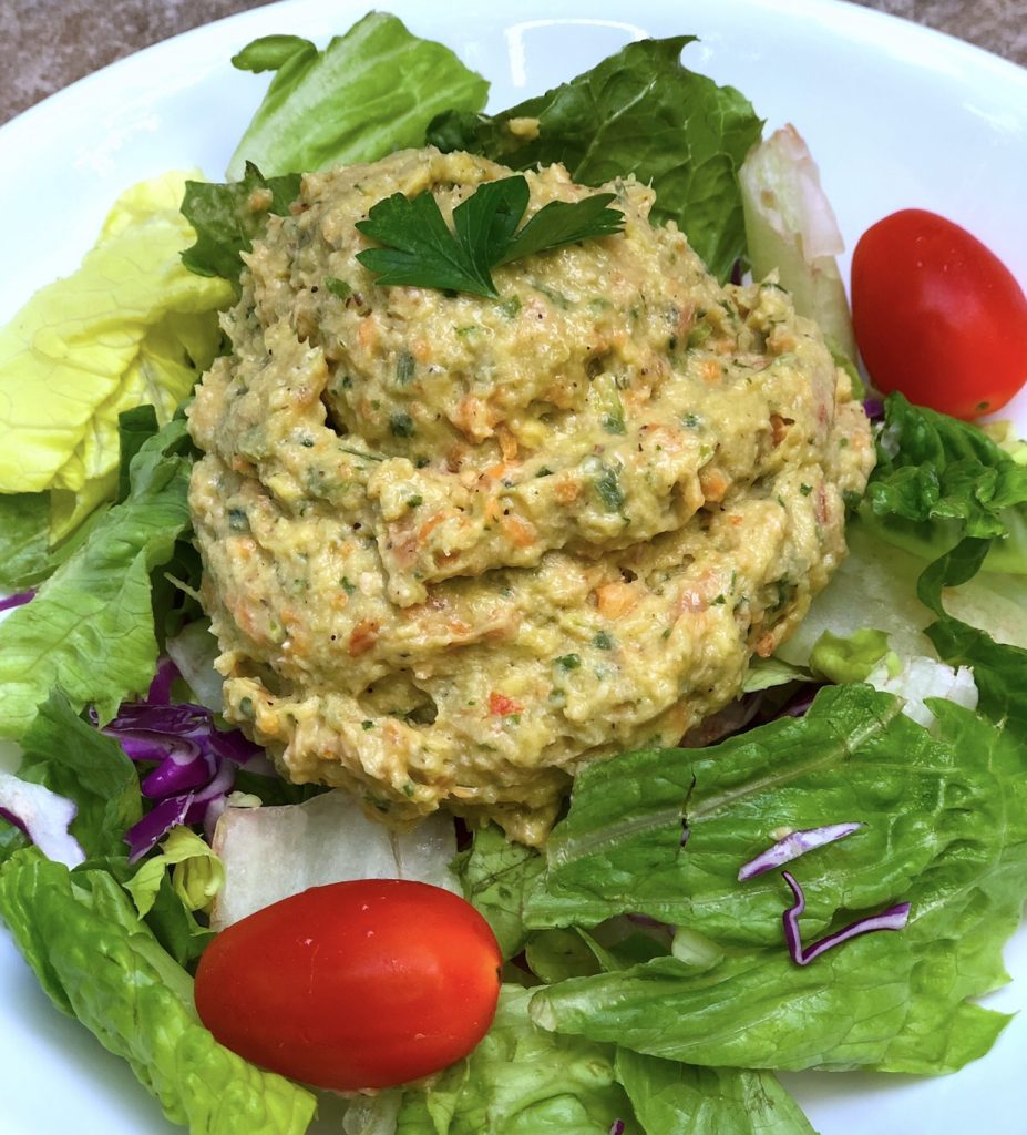 Healthy No Mayo Avocado Tuna Salad (Keto & Paleo approved)