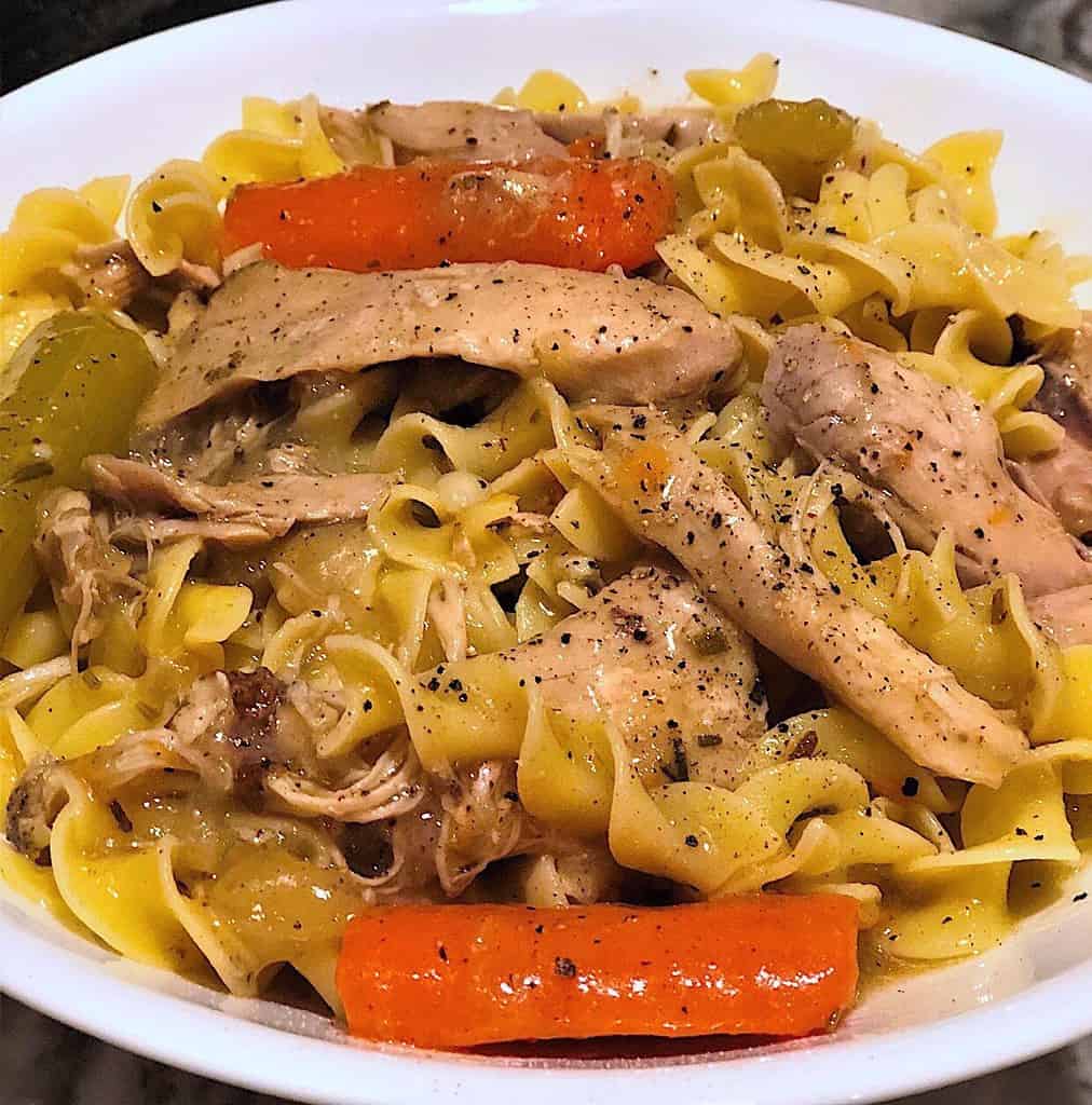 easy homemade stove top chicken and noodles